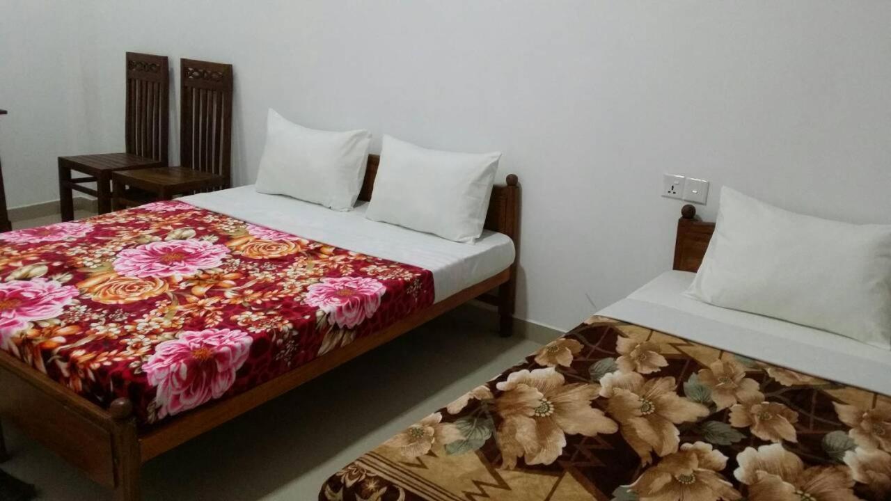 נלת'אניה Tea Breeze Motel מראה חיצוני תמונה