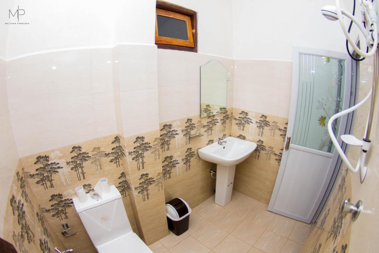 נלת'אניה Tea Breeze Motel מראה חיצוני תמונה